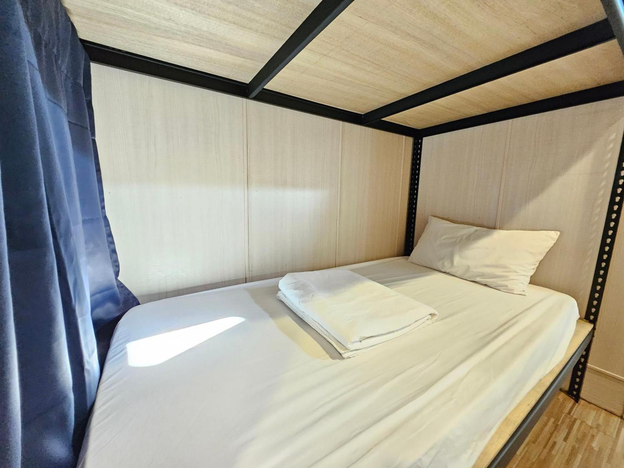 舞浪海景旅店 Hotell Xiaoliuqiu Exteriör bild