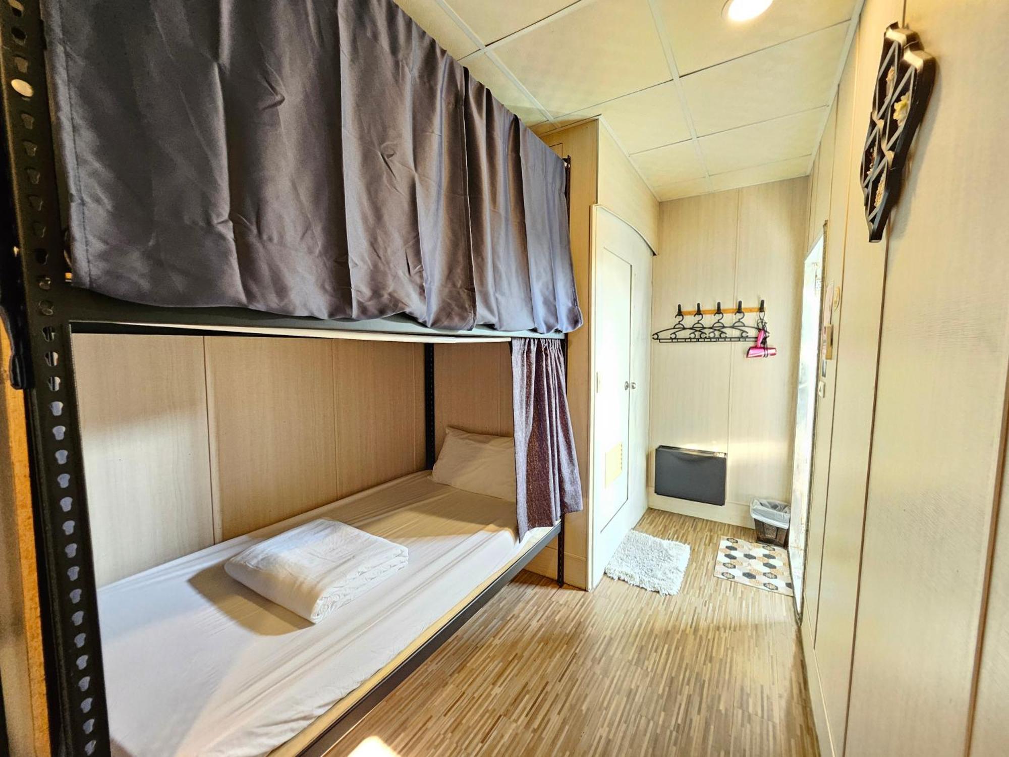 舞浪海景旅店 Hotell Xiaoliuqiu Exteriör bild
